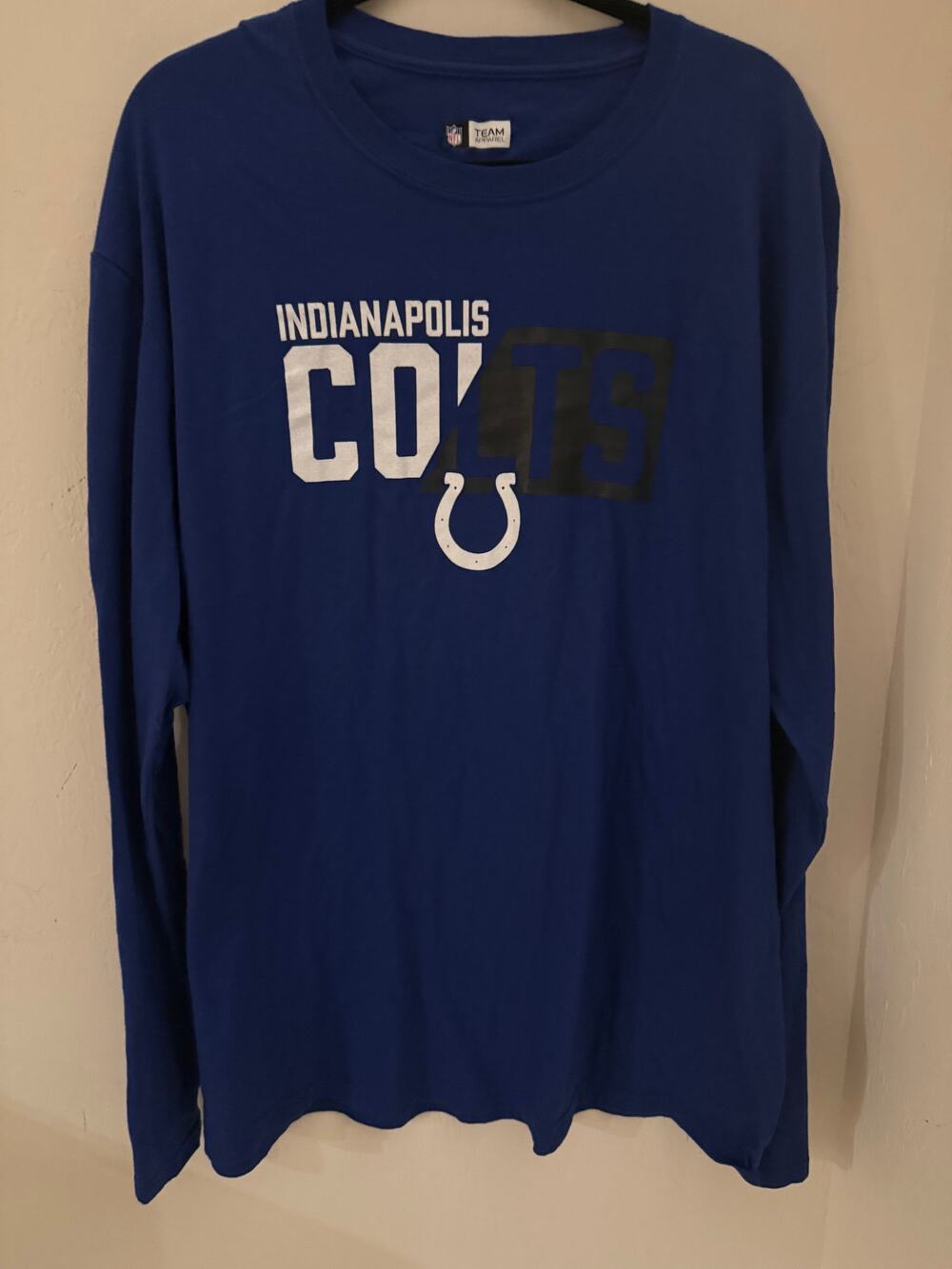 Indianapolis Colts Men's NFL Team Apparel Long Sleeve T-shirt- Size Large NWOT